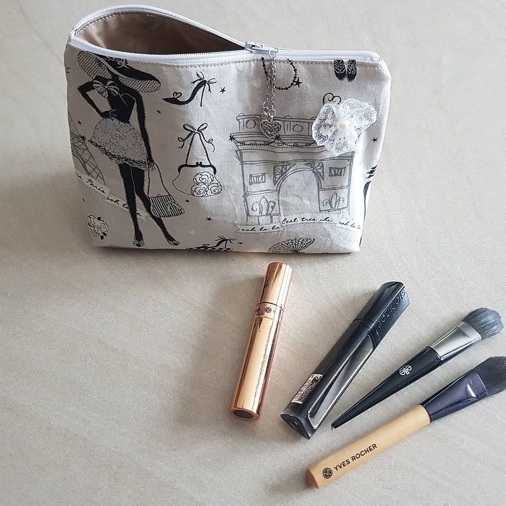 Trousse de maquillage en coton enduit