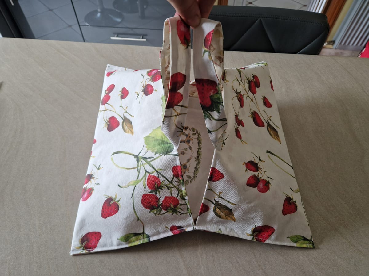 Sac à tarte motif fraises